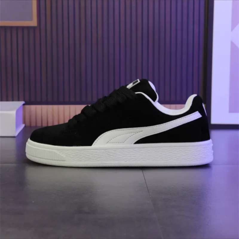 Unisex Classic Shoe